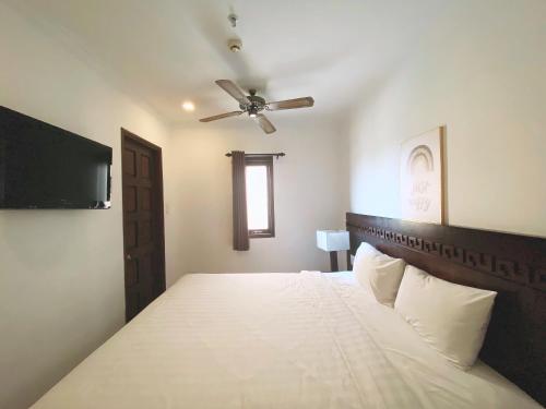 Zenta Hotel Da Nang - 54 An Thuong 1 – Da Nang, IA
