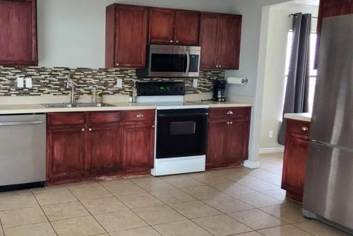 Homey 4br Home In Converse Near Airforce Base in San Antonio, USA