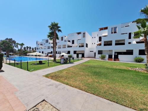 Apartment with Balcony room in Apartamentos Alborada III