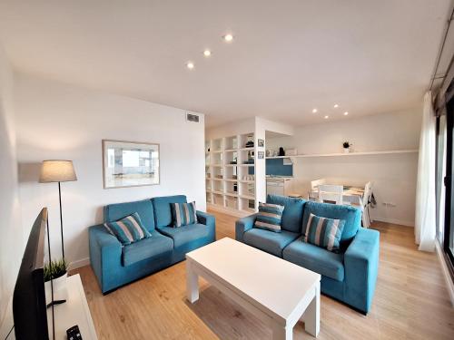 Apartment with Balcony image 8