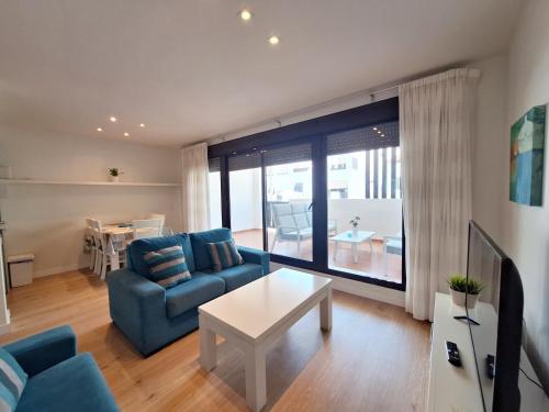 Apartment with Balcony image 7