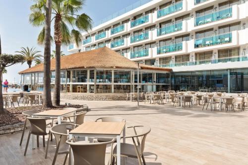 ผับ/เลาจน์, Hotel Best Maritim in บีลาฟอร์ตูนี