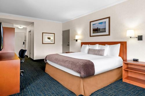 Best Western De Anza Inn - image 12