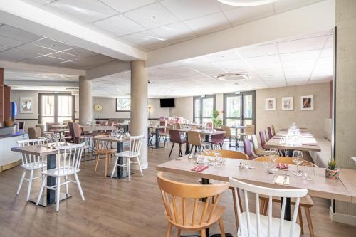Brit Hotel Angers Parc Expo - L'Acropole - image 5