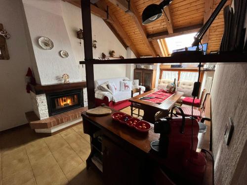 La casa del Cucù, Ravascletto (La casa del Cucu, Ravascletto) in Ravascletto