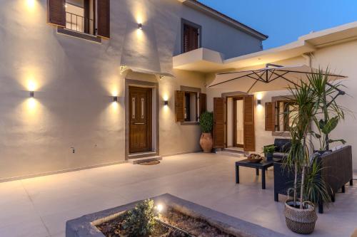 Ergini country villa with bio infinity pool & spa in Kofinas