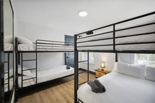 Oasis Jungle 5BR Pool W Huge View Private