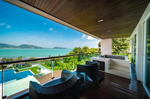 Patong Kalim Unparalleled Sea View B&b Resort - Pa Tong