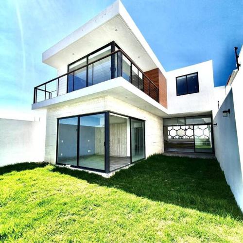 Casa Panal in Juriquilla, Mexico
