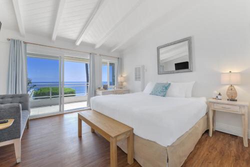 Double room, deluxe, ocean view, balcony