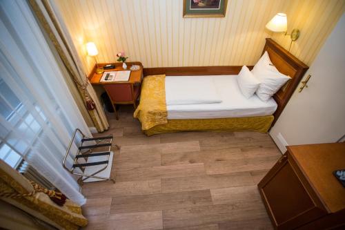 Opera Suites - image 8