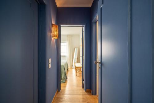 Blue Tide - Two Bedroom Apartment - image 5
