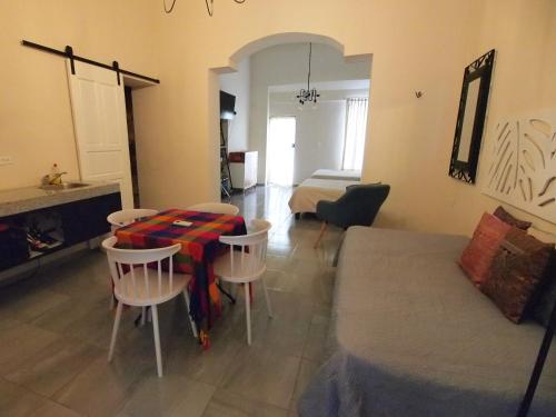 Villa Candita, a unos pasos del Paseo Montejo in Mérida, Mexico