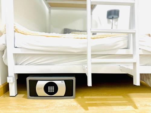 New Entire House Private RoofTop 11pp Near DMK airport-BTS in BKK New Entire House Private RoofTop 11pp Near DMK airport-BTS in BKK