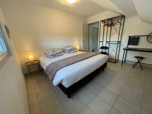 Gites du Country Club R&S in Senonches