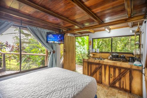 Cabañas Caeli, El Congo, La Fortuna Rainforest Glass Cabin w Suite, Fortuna (photo 9)