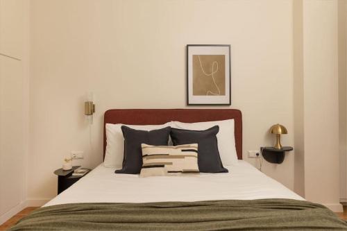 Green Oasis 2BR Apartment in Pangrati by UPSTREET - image 8