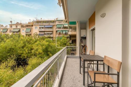 Green Oasis 2BR Apartment in Pangrati by UPSTREET - image 11