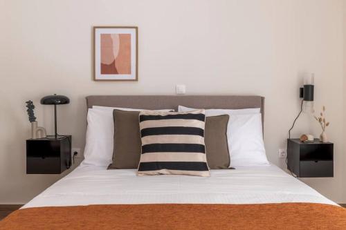 Cityscape Comfort 2BR Apartment in Ampelokipoi by UPSTREET - image 3