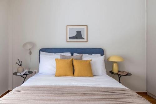 Cityscape Comfort 2BR Apartment in Ampelokipoi by UPSTREET - image 14