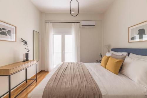 Two-Bedroom Apartment with Balcony image 2