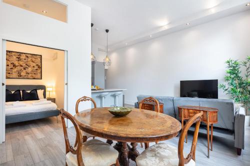 Kensington 1bd apt seconds from Museums - image 3