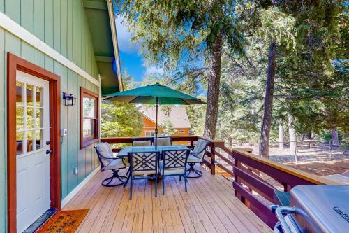 Quiet Cabin in Big Bear Lake, USA