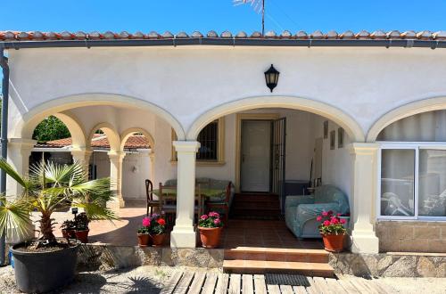  The House in Casas Devesa