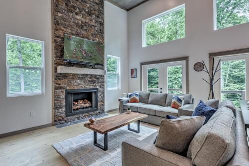 Hidden Haven in Blue Ridge, USA