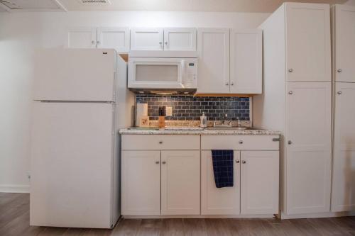The Boathouse By Dt Orlando With Kitchenette in Orlando, USA