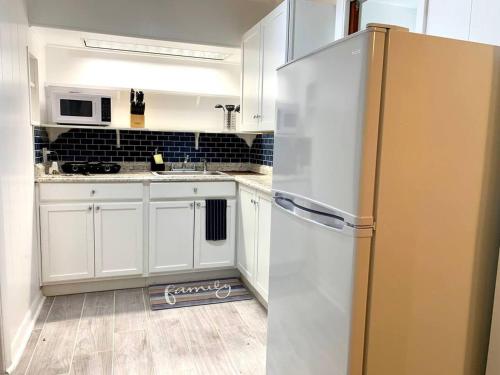 Cozy 2 Bed Apartment In Heart Of Orlando! in Orlando, USA