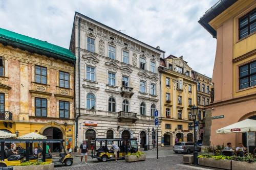 BOB Elite Apartments