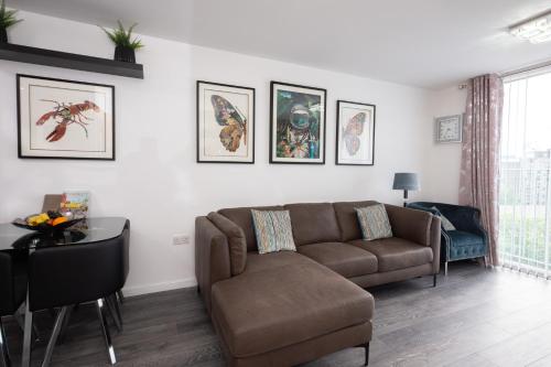 The East Retreat Room Type - One-Bedroom Apartment