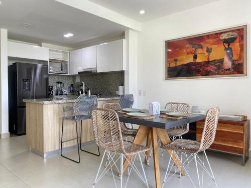 Hermosa casa en Karibana Ctg in Punta de Canoa