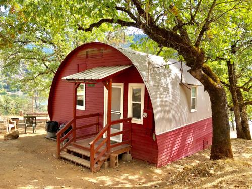Lakeview Terrace Resort in Lewiston (CA)