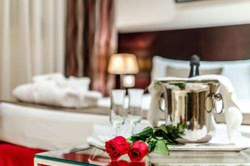 Exe Suites 33 - image 5