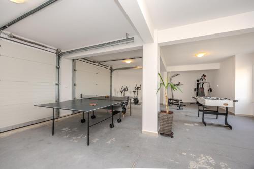 Amazing villa with breathtaking view & heated pool Amazing villa with breathtaking view & heated pool