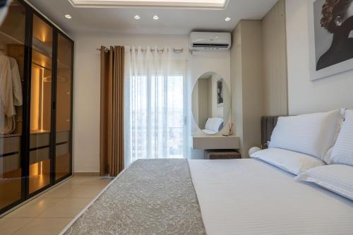 Apartment with Sea View image 8