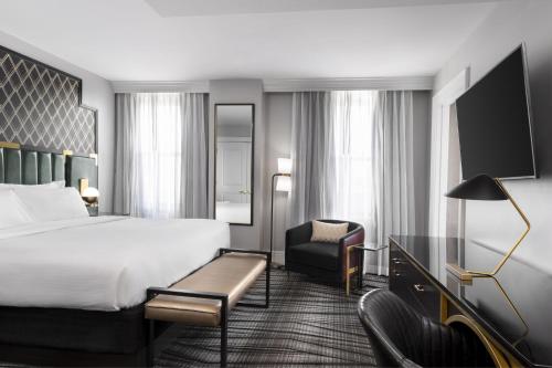 The Warrior Hotel, Autograph Collection Room Type - Premium Room, 1 King Bed