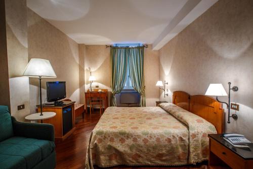 Hotel Fortuna - image 4