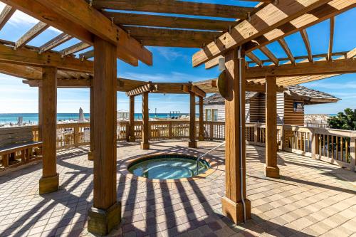 Sandpiper Cove 9230- by Holiday Isle Properties near Shrimp Basket