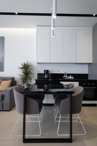 Superior Apartment image 10