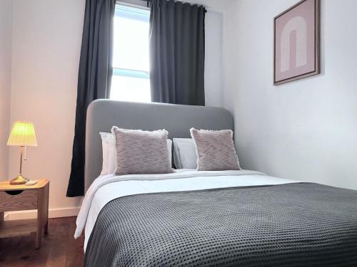 Luxury 2-bedroom Flat in Camden, London (photo 7)