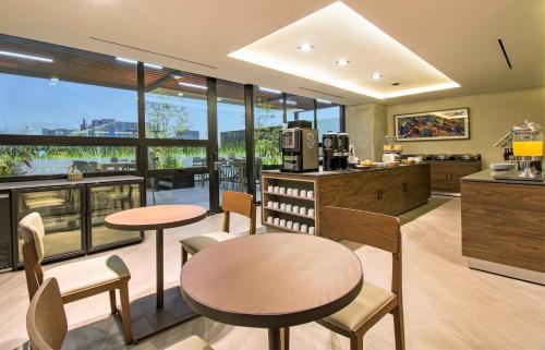 Staybridge Suites - Guadalajara Novena by IHG