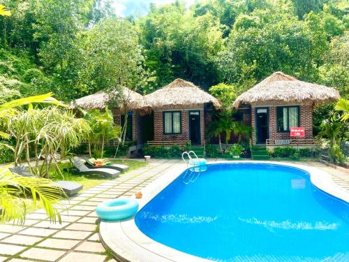 Rocky Mountain Homestay Cat Ba - 숙소 외관