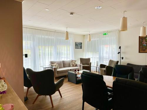 Pub/Lounge, ALBERT Guesthouse in Hvammstangi