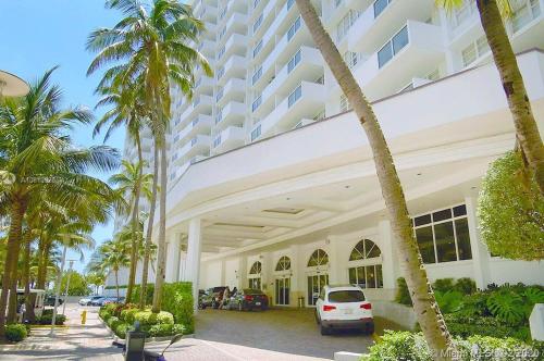 Romantic-Condo-Miami beach-Spectacular-Ocean view in Miami Beach, USA
