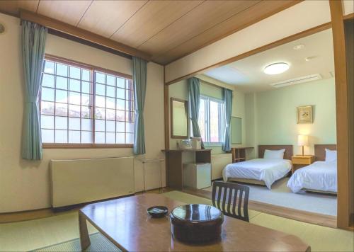 Standard Room with Tatami Area