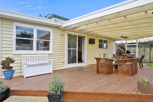 Beach Holiday Home-Close to Airport-3 Bed & 2 Bath in Lauderdale