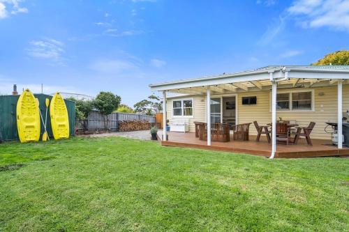 Beach Holiday Home-Close to Airport-3 Bed & 2 Bath in Lauderdale